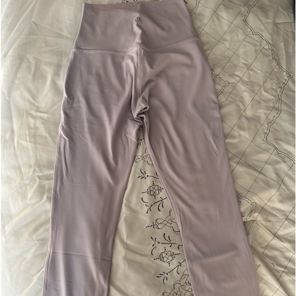 lululemon Align HR pant 25 lavender dew - Picture 3 of 5